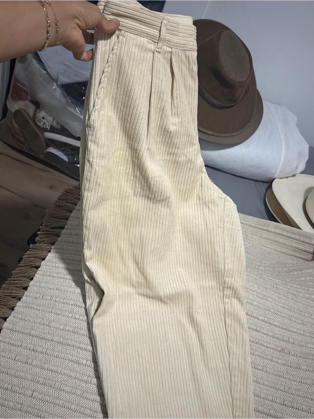 Rowing Blazers Cream Corduroy Straight-Leg Men’s Pants